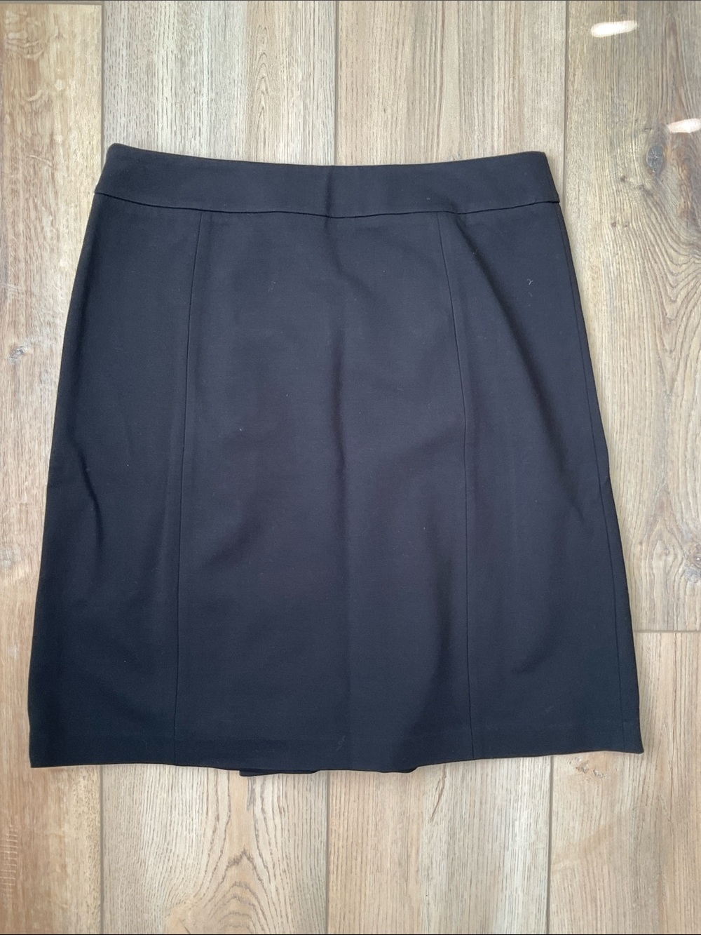NWT Talbots Classic Minimalist Black Button Detail Career Skirt Size 12 - Picture 7 of 8